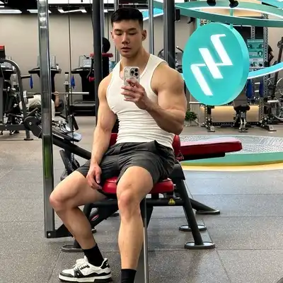 曹玲昊